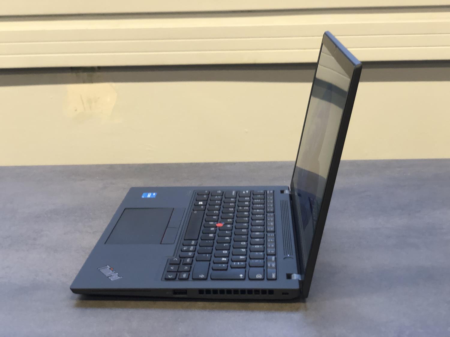 Lenovo ThinkPad X13 Gen2 i3 256GB 8GB RAM (UTEN LADER) - Bilde 3