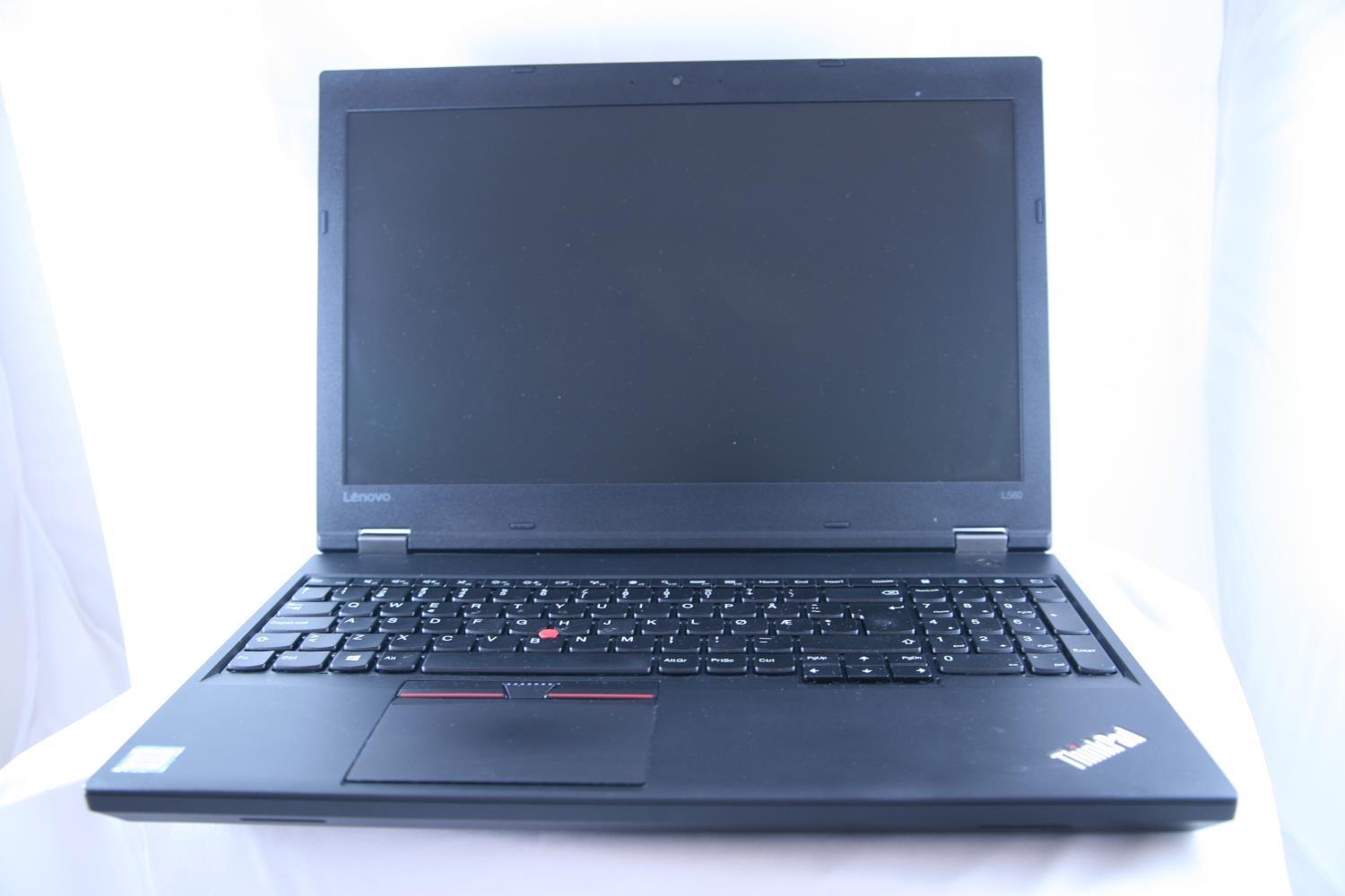 Lenovo ThinkPad L560 bærbar PC Core i3 120 GB SSD 8GB (UTEN LADER)